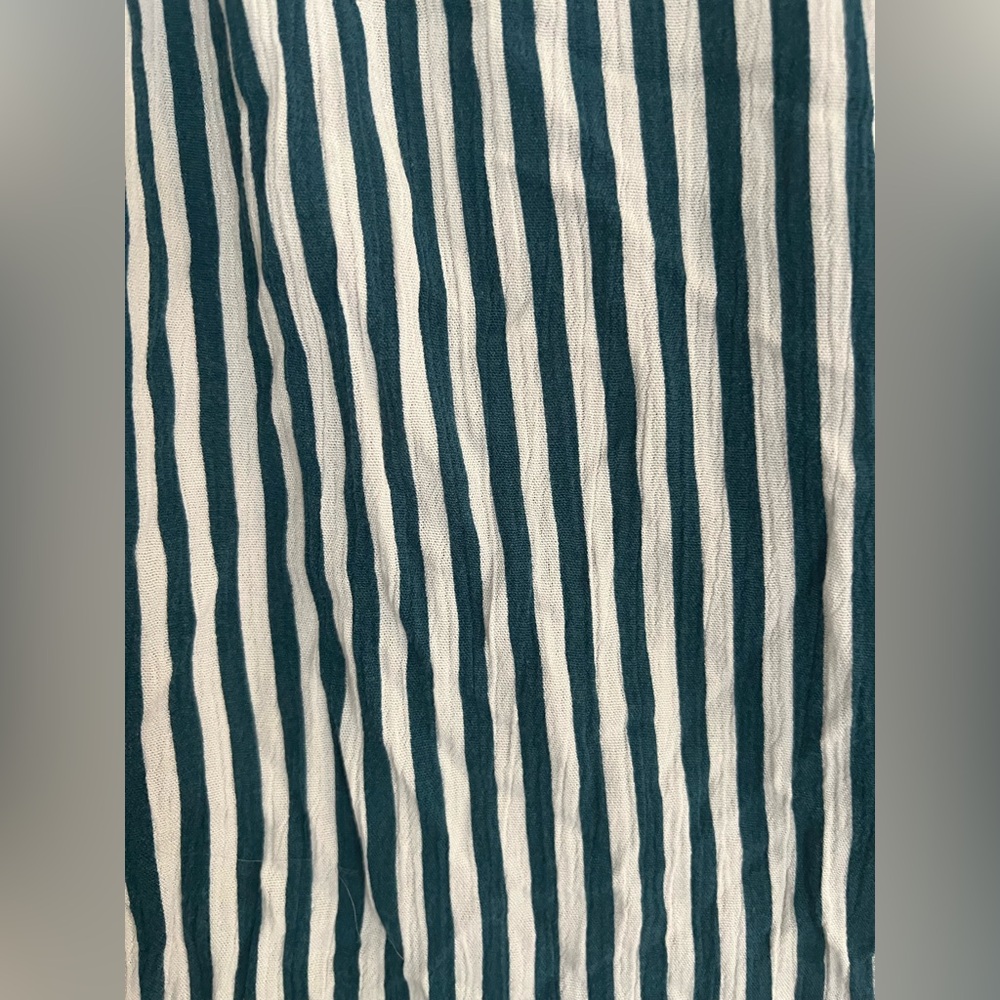 Torrid Cover Up - Picture 5 of 5